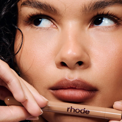 rhode peptide lip shape