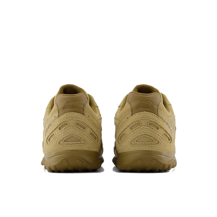 New Balance 204L Quicksand with Bark U204LFSP