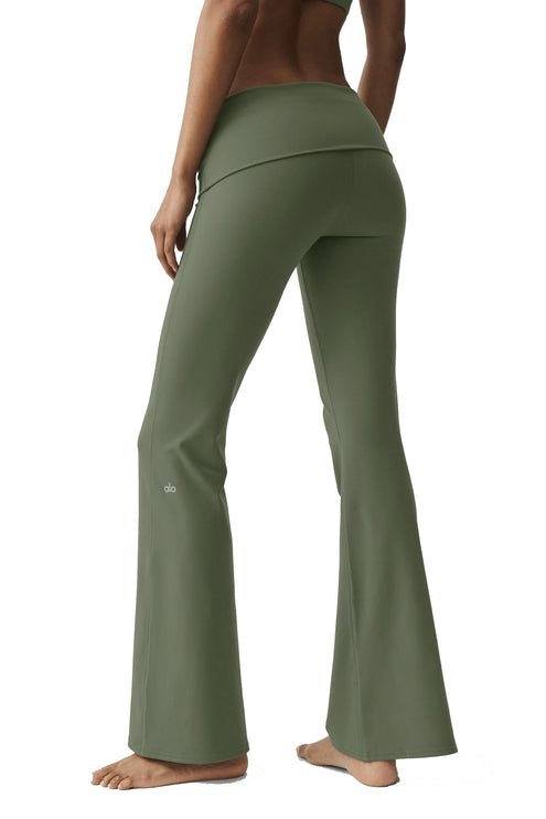 alo Women's ALO Softsculpt Foldover Flare Legging (Regular) Bamboo Green