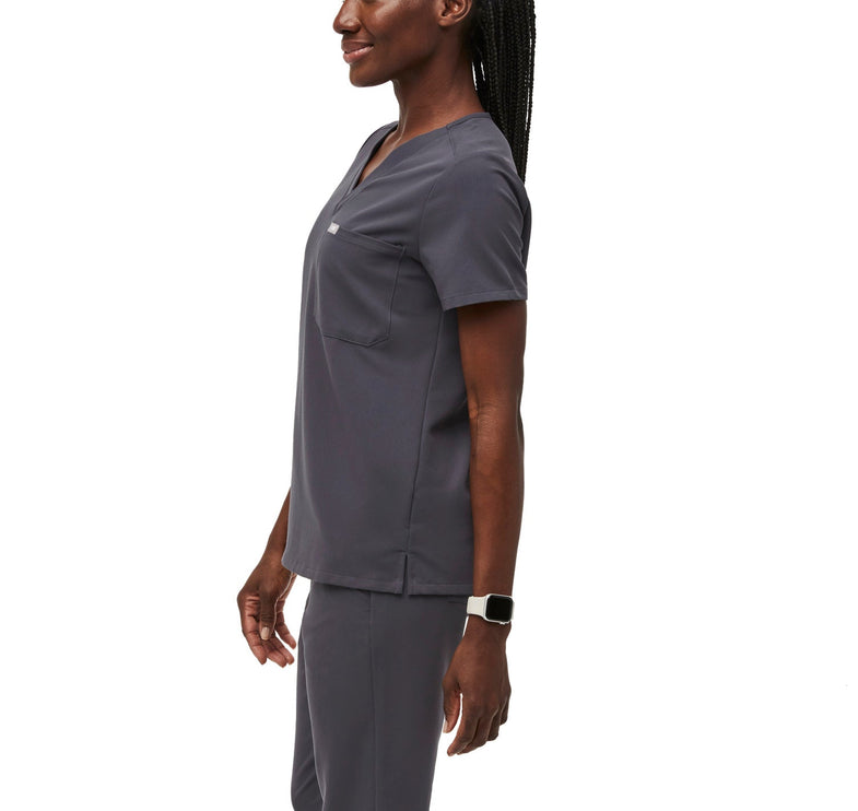 FIGS Women's Catarina One Pocket Scrub Top Charcoal