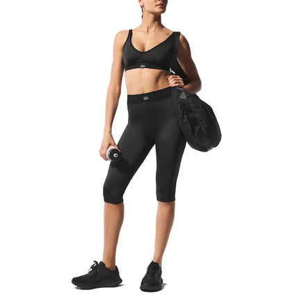 alo Women's Airlift High-Waist Line Up Capri Black