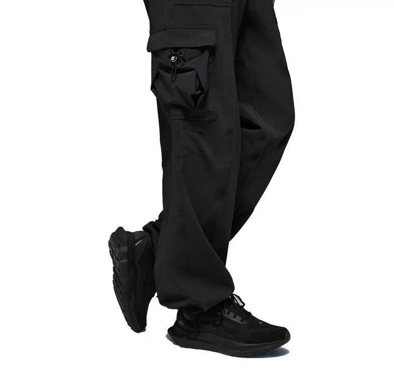 alo Women's Low Rise Megastar Cargo Pant Black