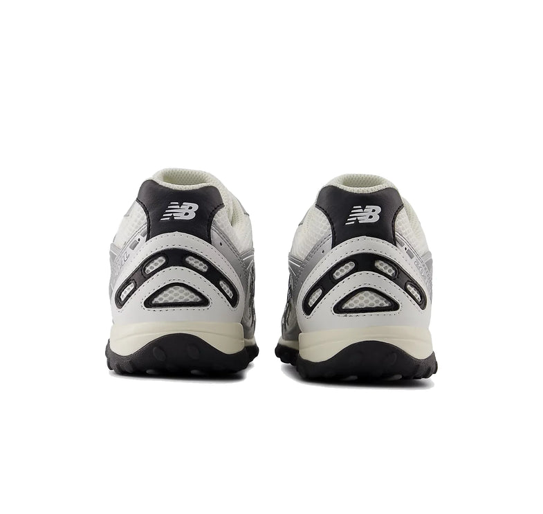 New Balance 204L Silver Metallic with Black U204LSWD - Hafta Sonuna Özel Fiyat