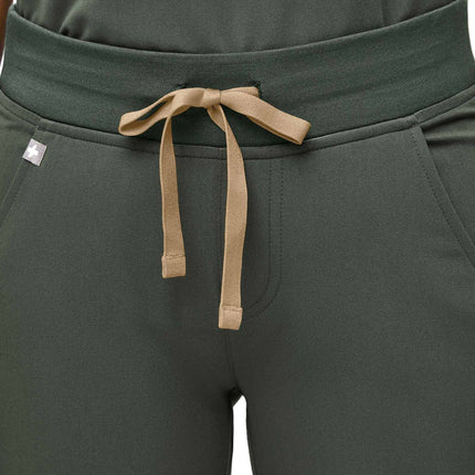 FIGS Women's Zamora Jogger Scrub Pants Moss