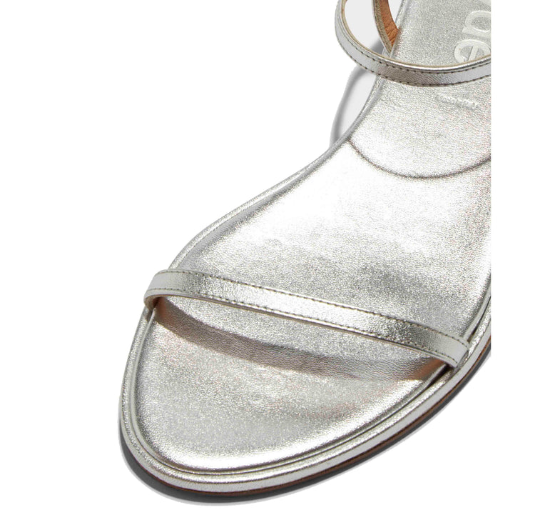 AEYDE Women's Nettie Leather Sandals Silver Nappa