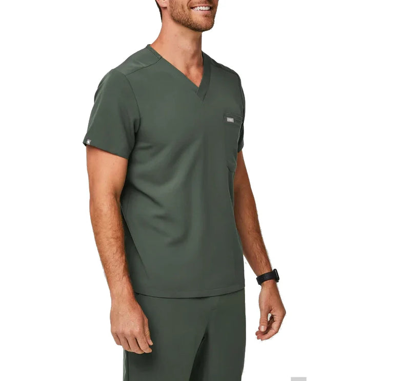FIGS Men's Leon Three Pocket Scrub Top Moss