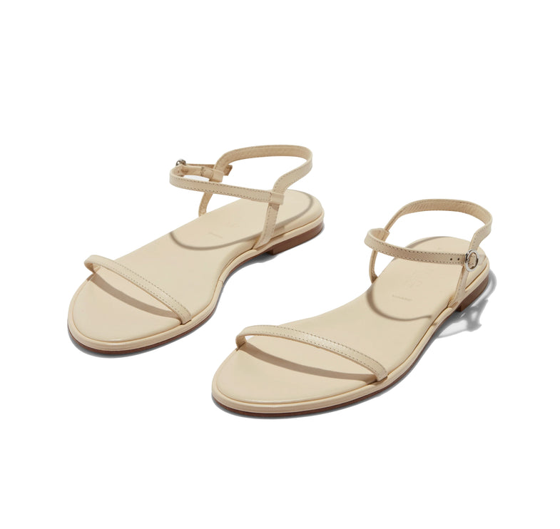AEYDE Women's Nettie Leather Sandals Black Creamy Nappa