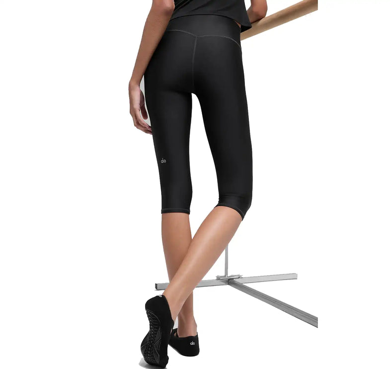 alo Women's 16'' High-Waist Airlift Capri Black