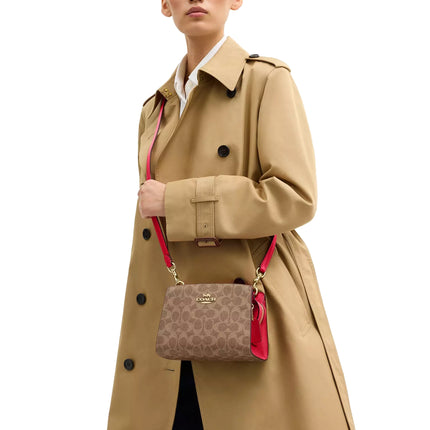 Coach Women's Gia Crossbody Bag In Signature Canvas Gold/Tan/Carnation