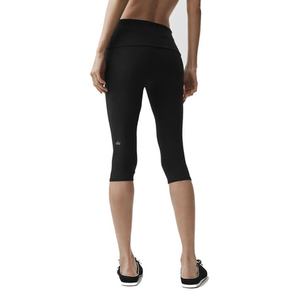 alo Women's ALO Softsculpt Low-Rise Foldover Capri Black
