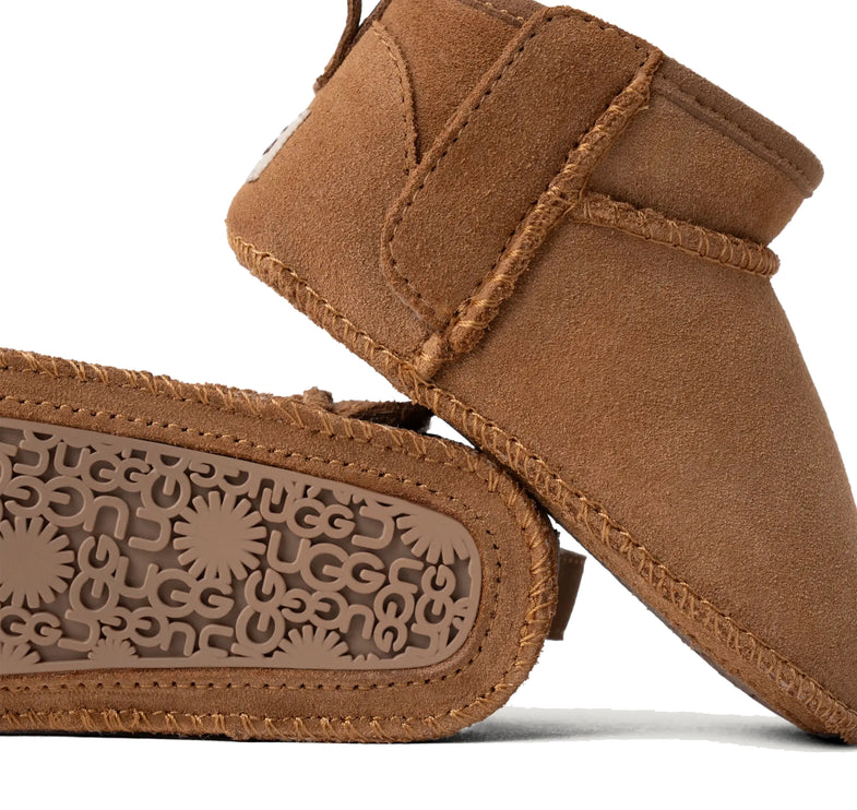 UGG Classic Ultra Mini bebek botu, kahverengi (chestnut) süet
