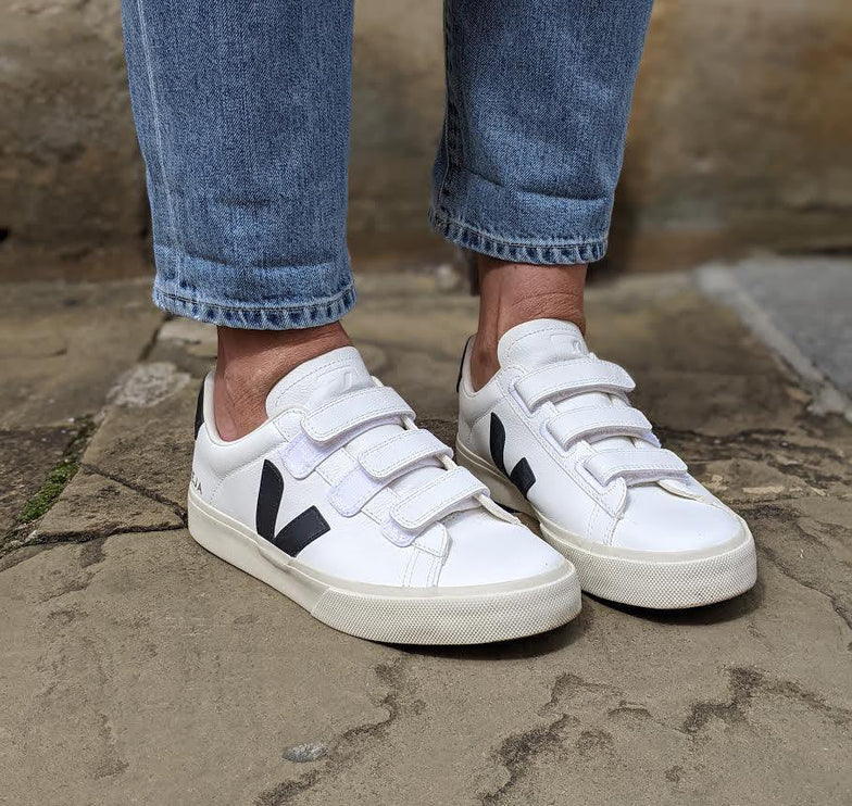 Veja Recife Chromefree Leather White/Black