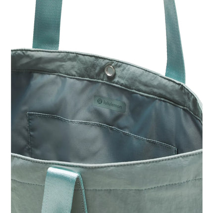 lululemon Unisex Daily Multi Pocket Tote Bag 20L Crater Blue/Frosted Jade