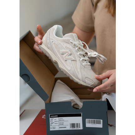 New Balance 204L Timberwolf with Linen U204LMMC