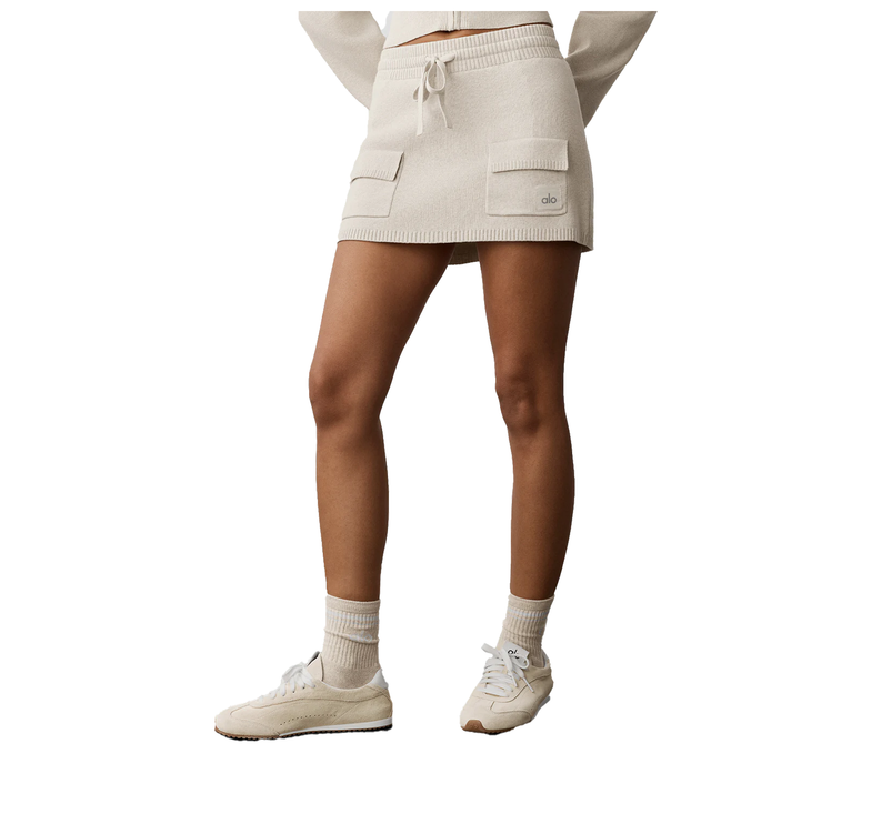 alo Women's Scholar Knit Cargo Skirt Oatmeal Heather