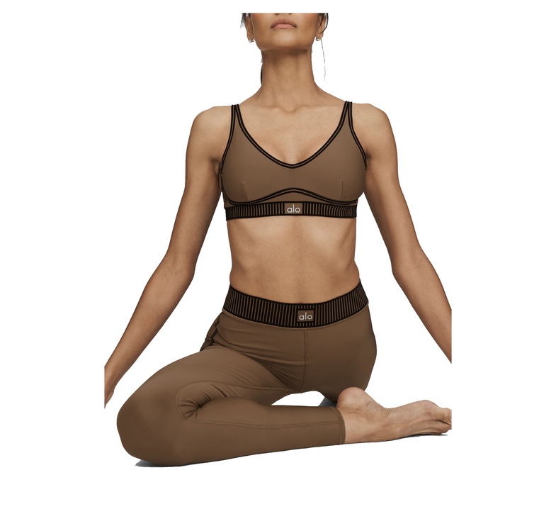 alo Women's Airlift Line Up Bra Java Brown