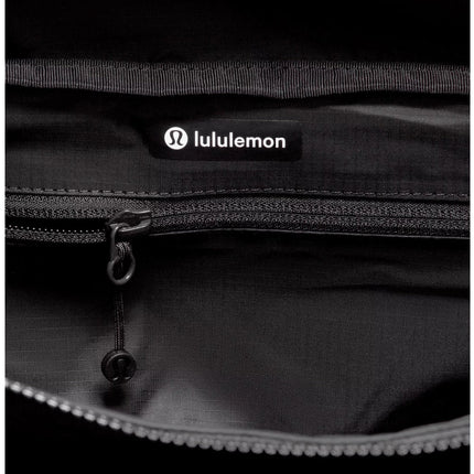 lululemon Unisex 3-in-1 Gym Duffle Bag 30L Black/Traverse Grey