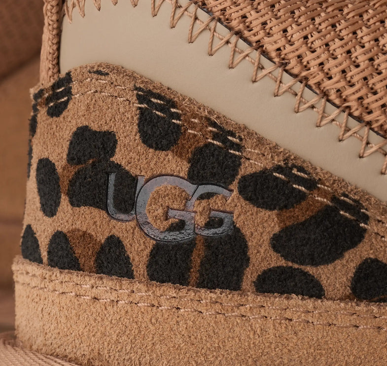 UGG Big Kids' Lowmel Spotted Tan