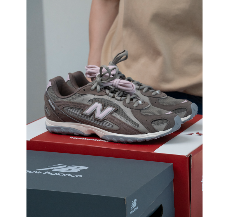 New Balance 204L Cortado with Pink Stone U204L273