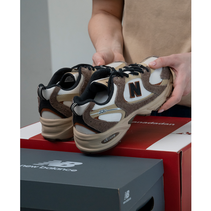 New Balance 530 Dark Mushroom/Incense/Linen MR530SNC