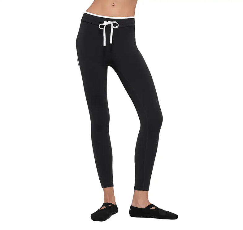 alo Women's Airbrush High-Waist Race Pace 7/8 Legging Black/White