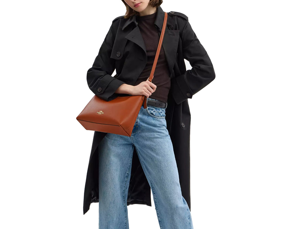 Coach Women's Laurel Shoulder Bag Gold/Tan