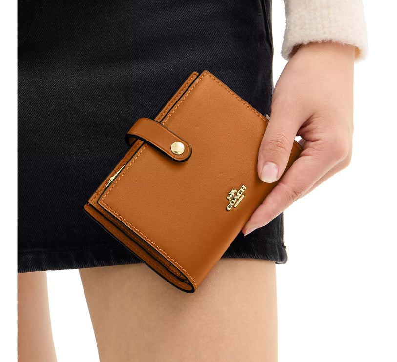Coach Women's 2-In-1 Wallet Gold/Brown