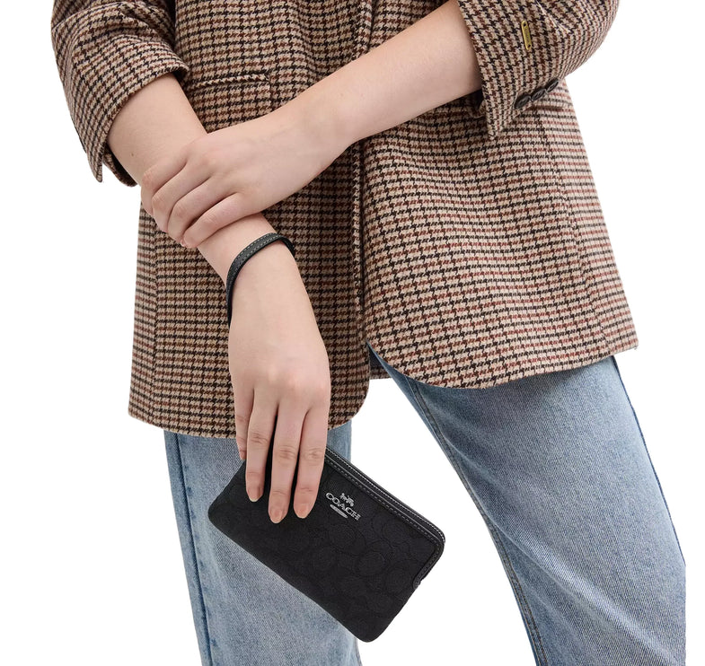Coach Women's Corner Zip Wristlet In Signature Jacquard Silver/Black