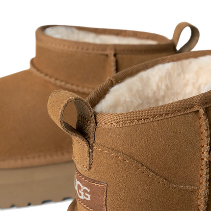 UGG Classic Ultra Mini Platform çocuk botu, kahverengi (chestnut) süet