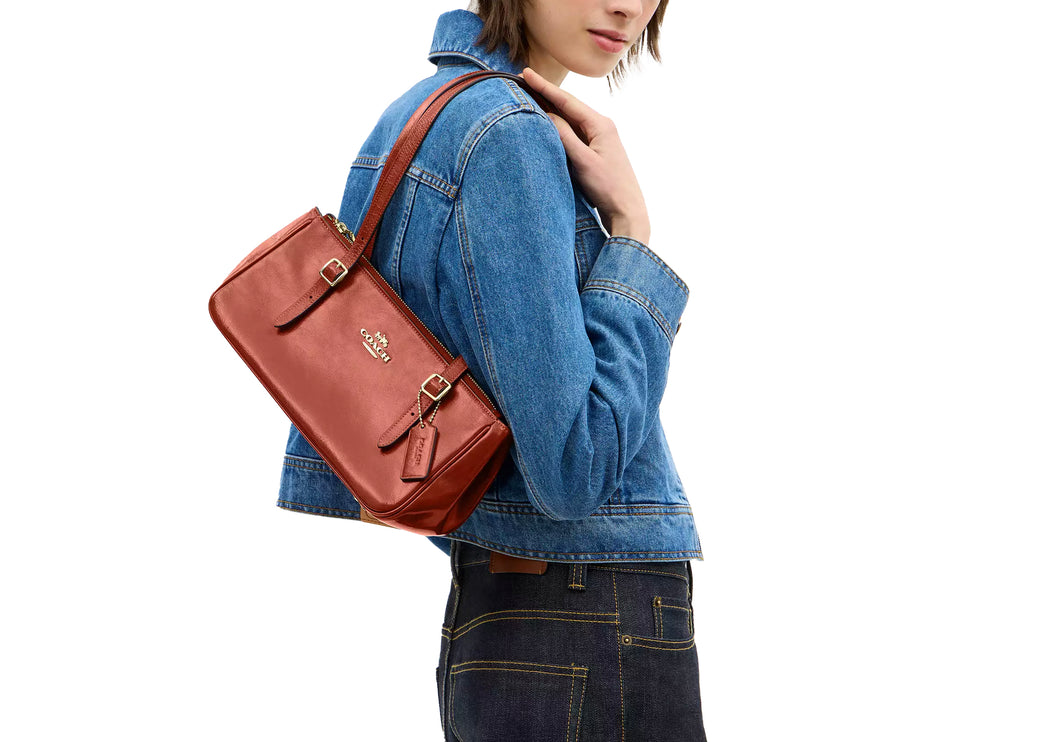 Coach Women's Asher Shoulder Bag Gold/Cinnamon