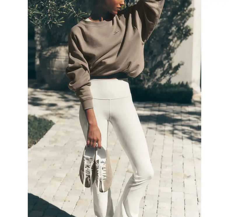 alo Women's Airbrush High-Waist 7/8 Bootcut Legging Ivory