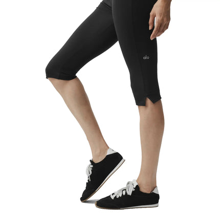 alo Women's ALO Softsculpt Shoreline Capri Black