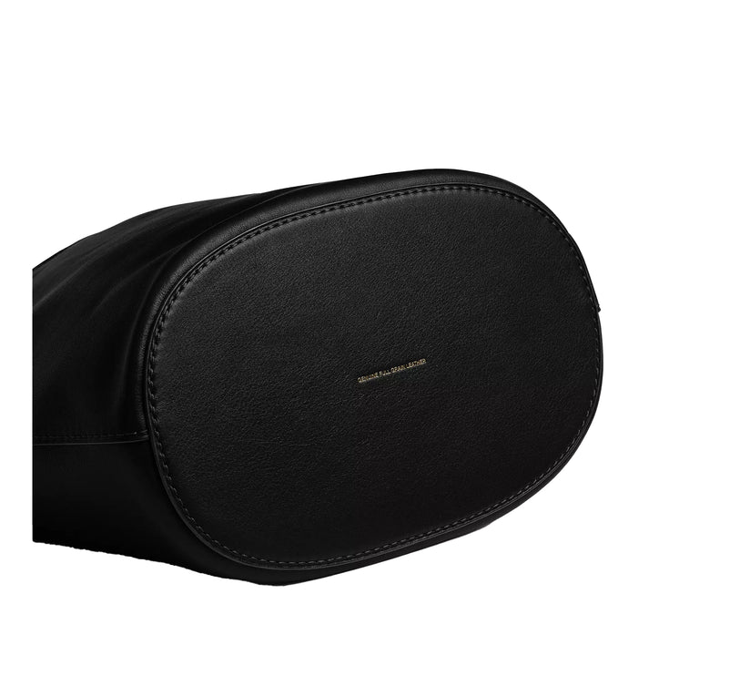 Coach Women's Bleecker Bucket Bag Brass/Black