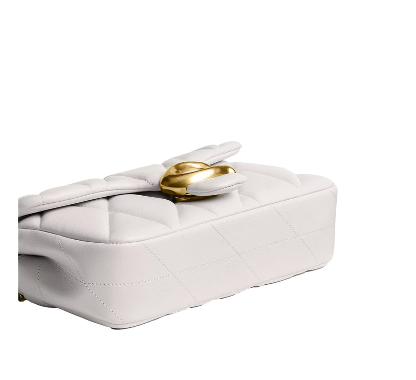 Coach Women's Tabby Chain Crossbody Bag 19 With Quilting Brass/Chalk