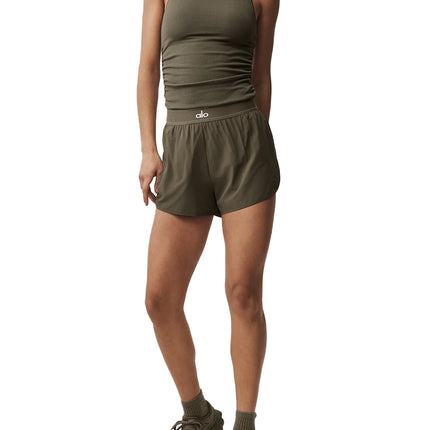 alo Women's Ribbed En Pointe Tank Olive Tree