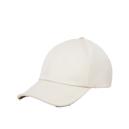 alo Unisex Satin Off-Duty Cap - Creme