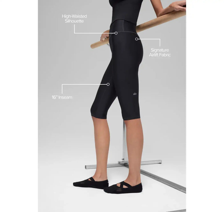 alo Women's 16'' High-Waist Airlift Capri Black