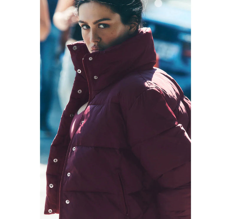 alo Women's Gold Rush Puffer Burgundy